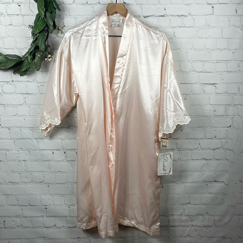 DENTELLE Vintage NWT Satin Blush Pink‎ Robe size M